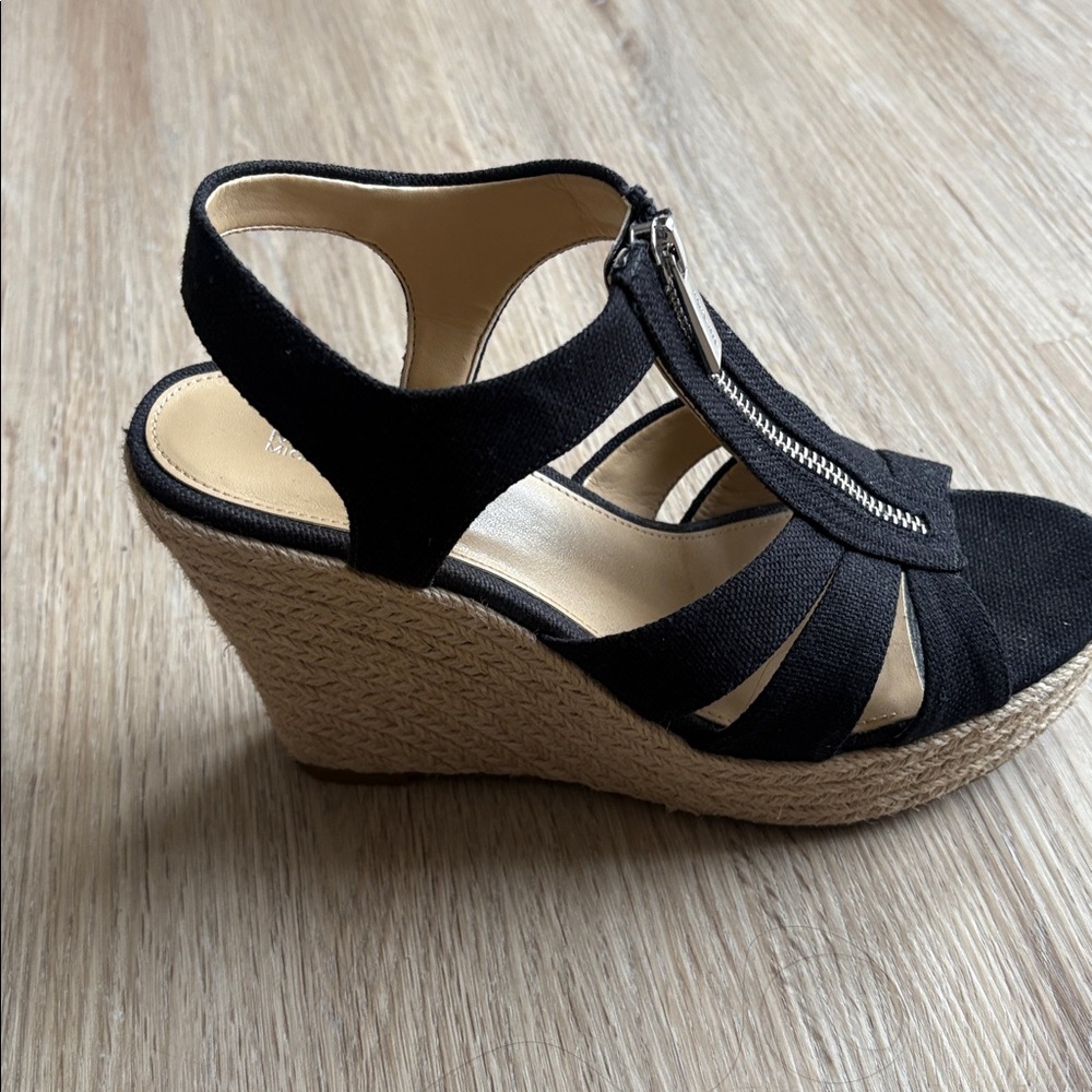 Michael Kors Black and Tan Wedge Sandals - Picture 3 of 9